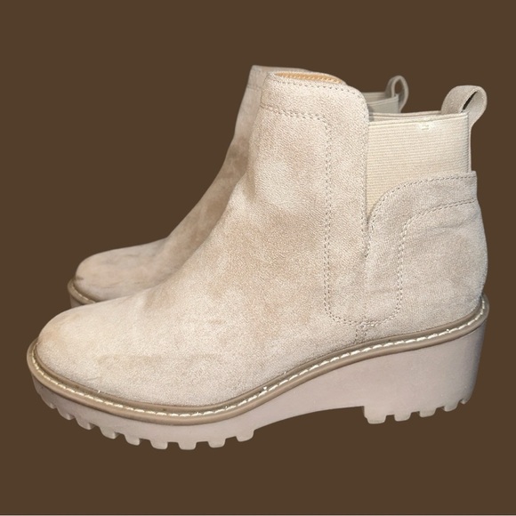 DV Dolce Vita Women's Rielle Ankle Rango Boot size 8.5 - Picture 2 of 12